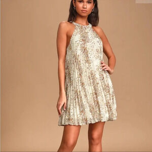 Lulu’s Sweet for You Cream Floral Pleated Swing Dress